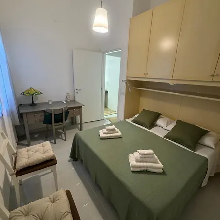 White Rock House Πανσιόν Fontane Bianche