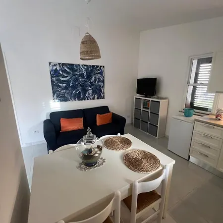 White Rock House *