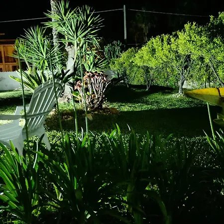 Konukevi White Rock House *