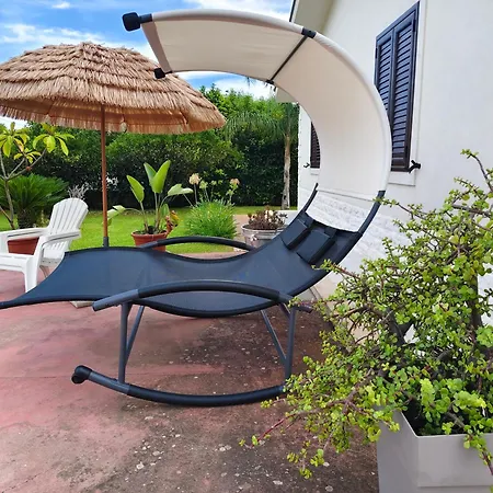 White Rock House 3*